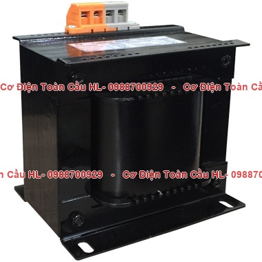 Biến Áp 1 Pha Cách Ly 10 KVA Input 380-415/ Output 36-48-110-220 VAC góc nhìn khác