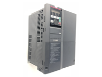 Chi tiết linh kiện và góc chụp thực tế Biến tần Mitsubishi FR-A800 Cao Cấp Tải Nặng 7.5kW (FR-A840-7.5K)